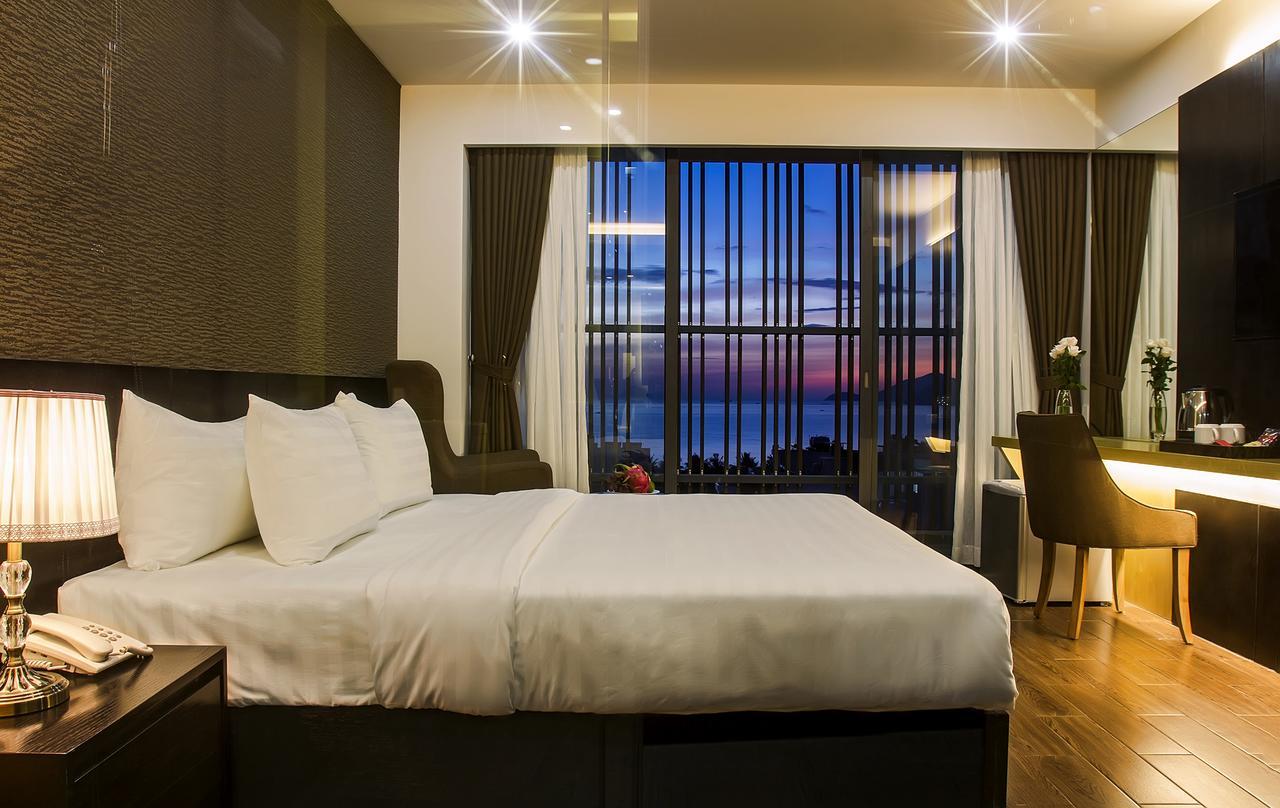 Golden Hotel Nha Trang Bagian luar foto