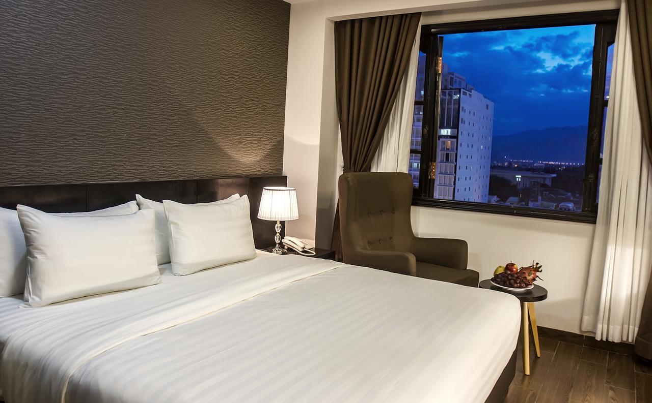 Golden Hotel Nha Trang Bagian luar foto