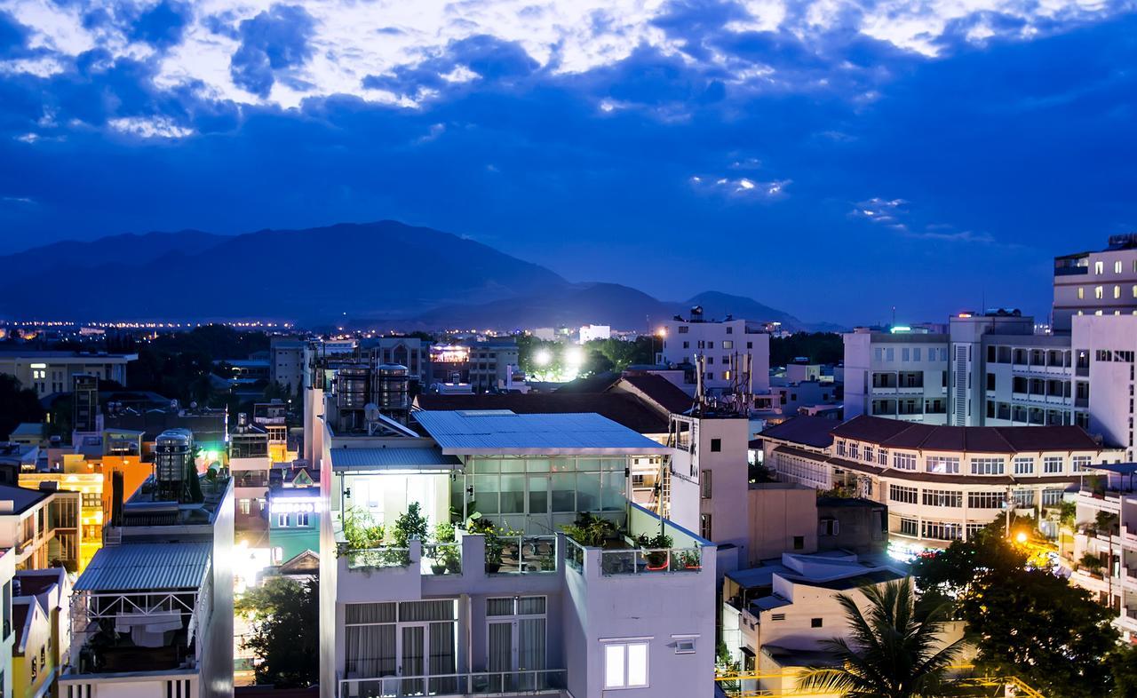 Golden Hotel Nha Trang Bagian luar foto